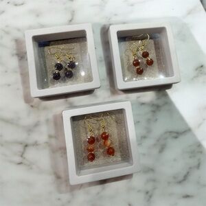 Elegant Gold and Red Dangle Earrings (msg quantity you like)